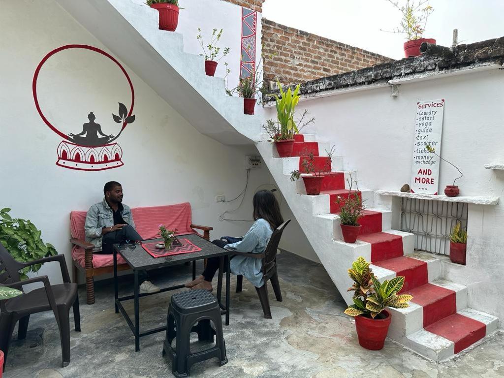 The Highvill Home Stay Khajurāho Extérieur photo