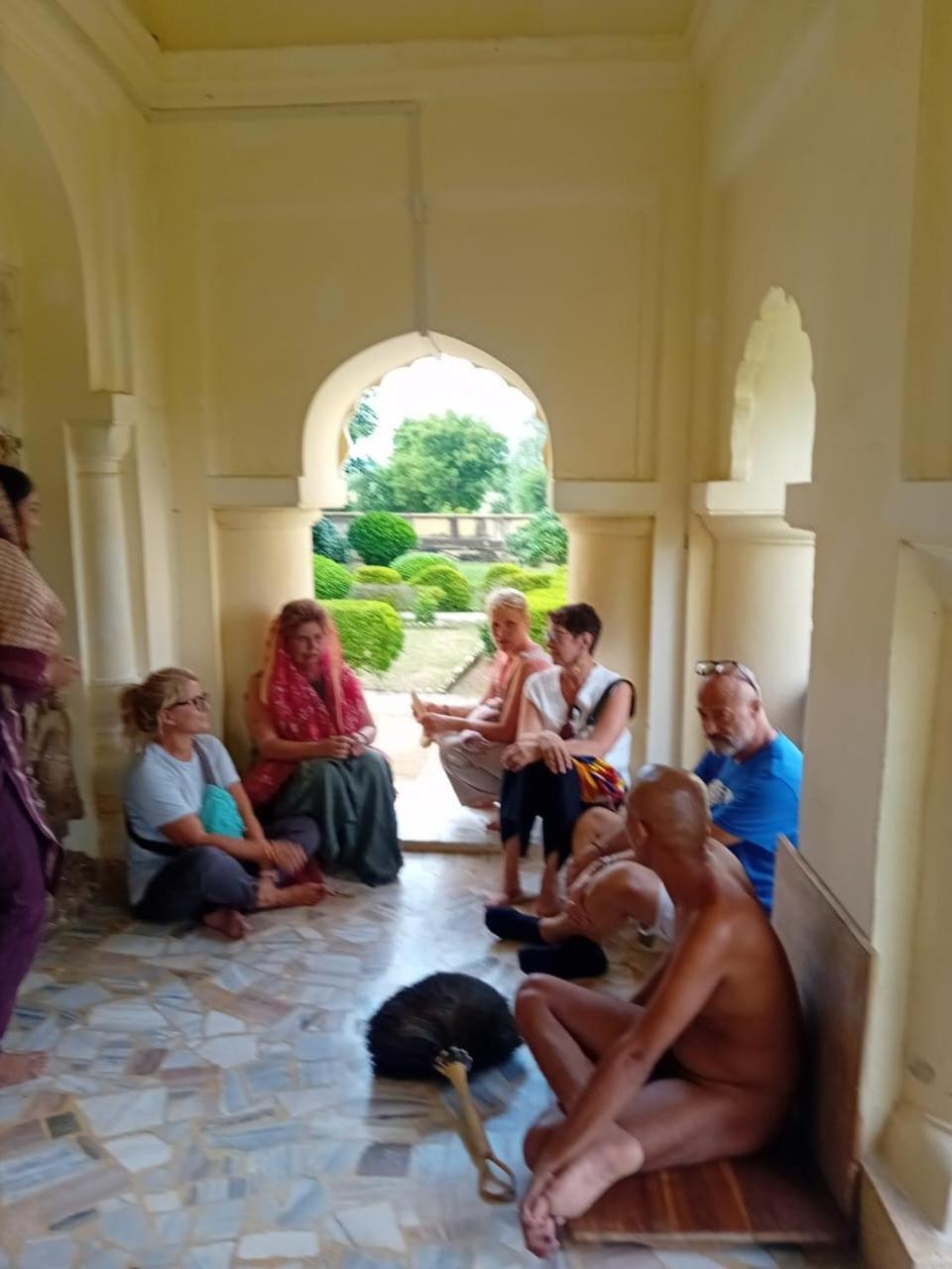 The Highvill Home Stay Khajurāho Extérieur photo