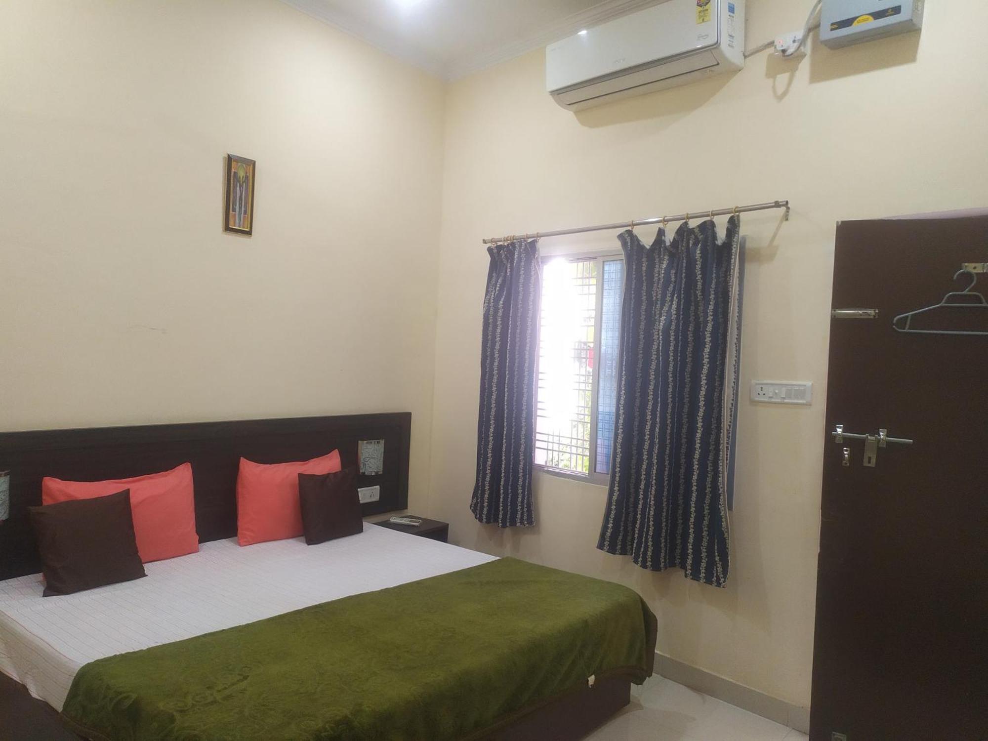The Highvill Home Stay Khajurāho Extérieur photo